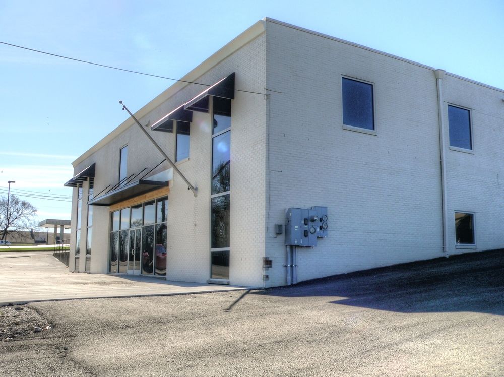 Freestanding Office Building: 151 Elkhorn Court, Frankfort, KY 40601